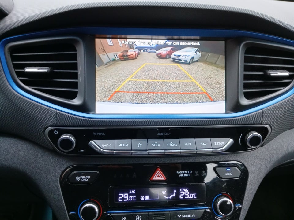 Hyundai Ioniq 1,6 HEV Trend DCT 5d