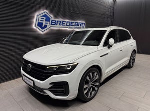 VW Touareg, modelår 2018, 233,000 km
