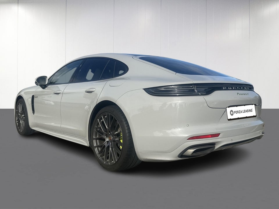 Porsche Panamera 4 2,9 E-Hybrid Executive PDK 5d