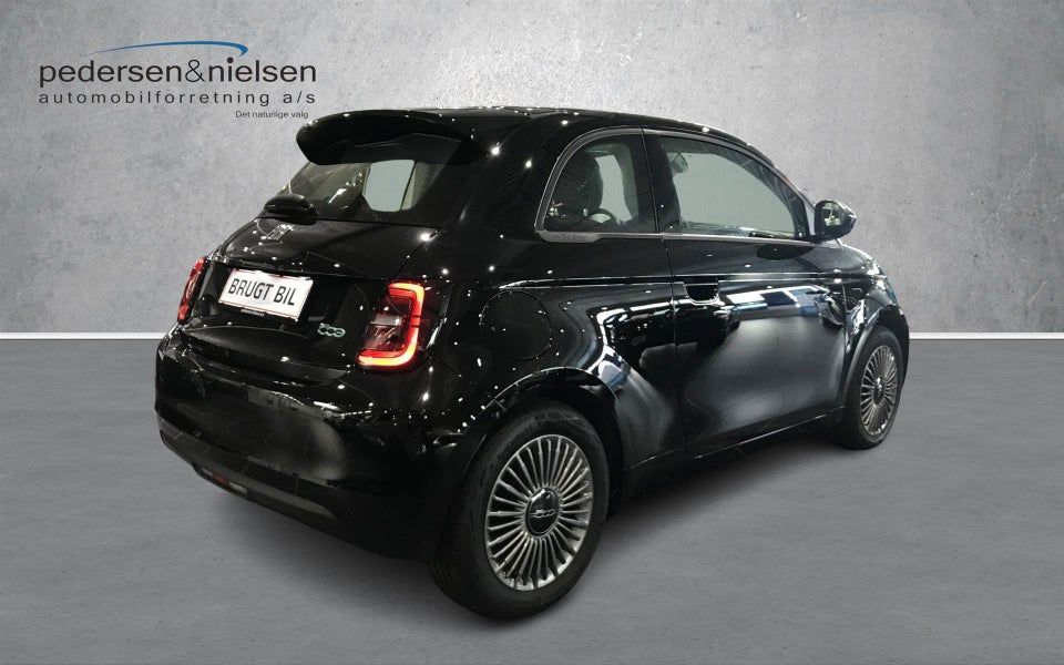 Fiat 500e 42 Icon 3d