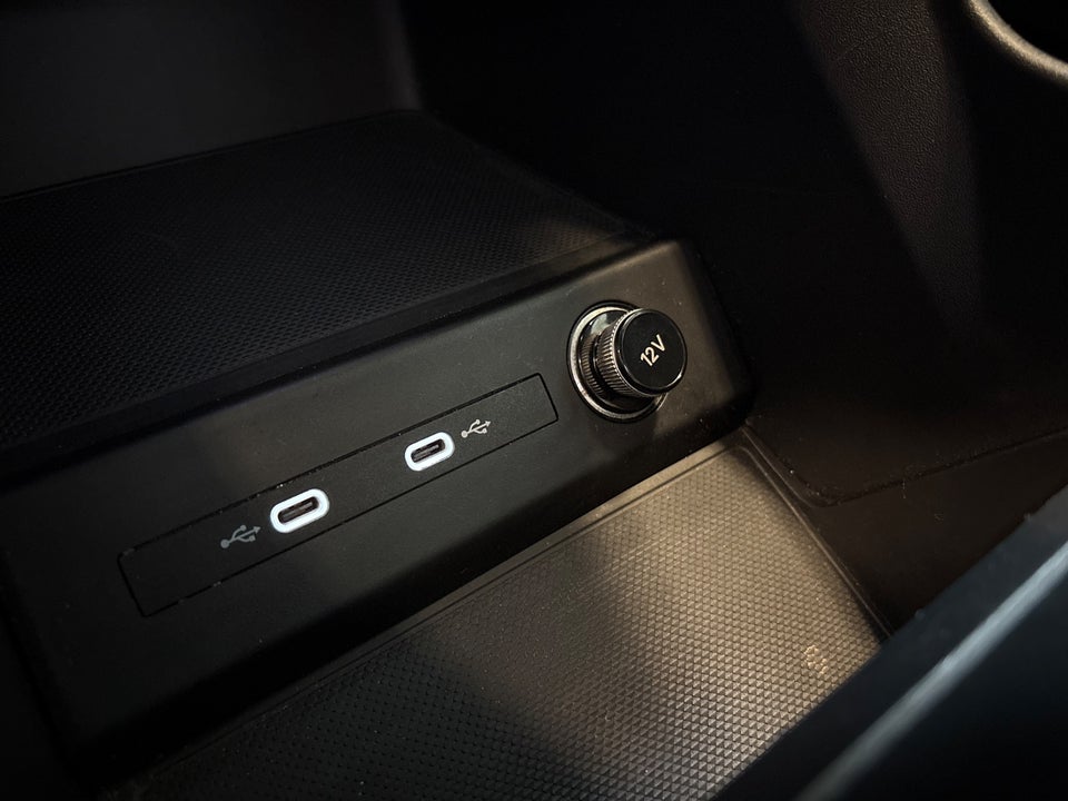 Audi Q4 e-tron 40 Advanced 5d