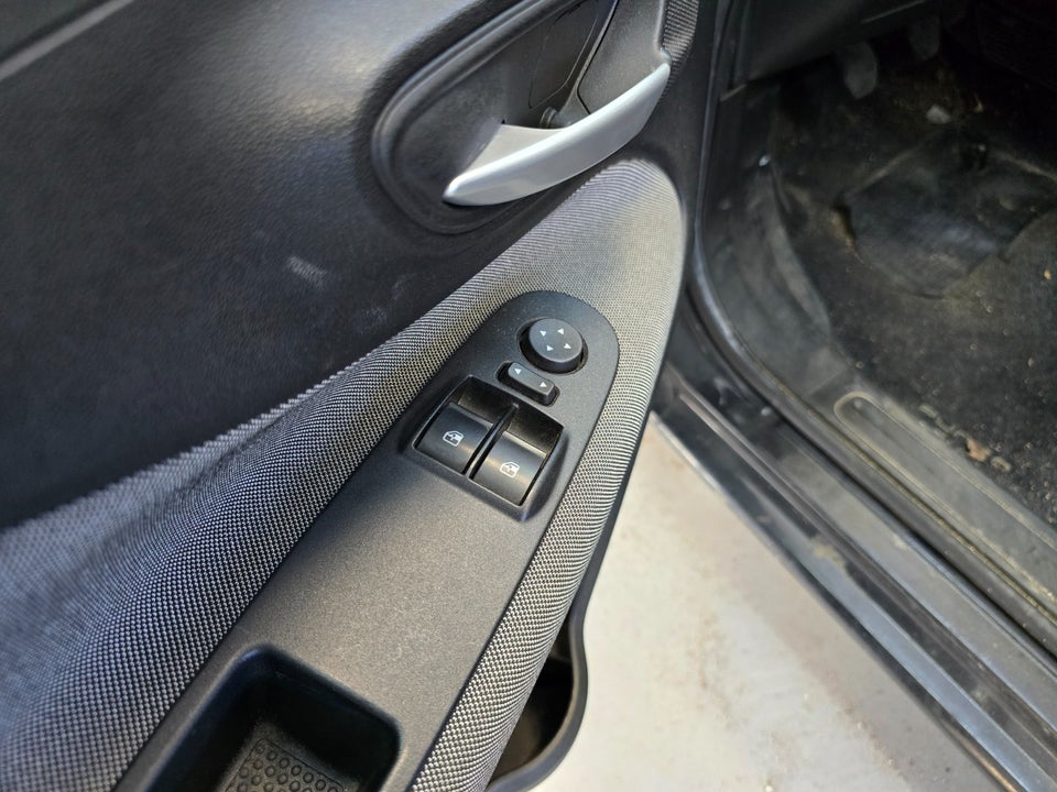 Fiat Punto Evo 1,4 Dynamic 5d