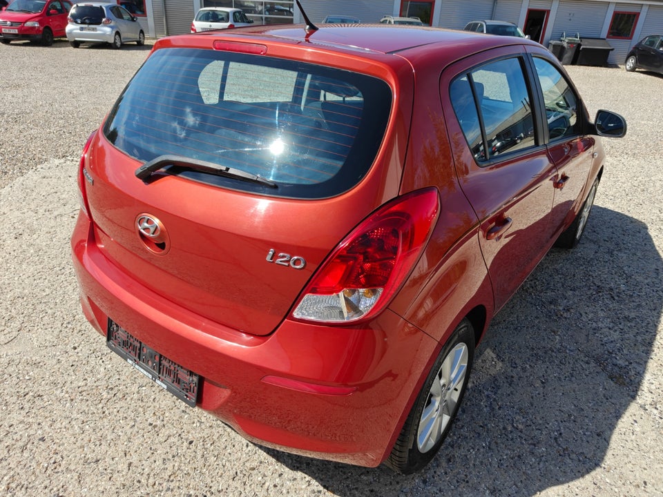 Hyundai i20 1,25 Classic XTR 5d