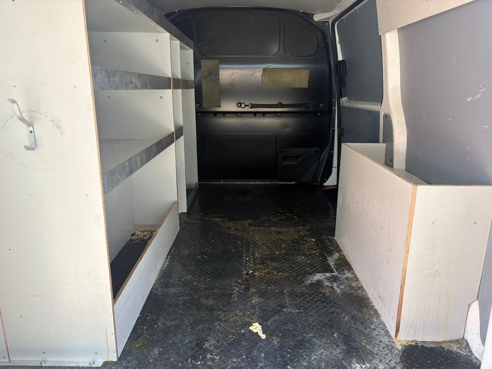 VW Transporter 2,0 TDi 150 Kassevogn DSG kort