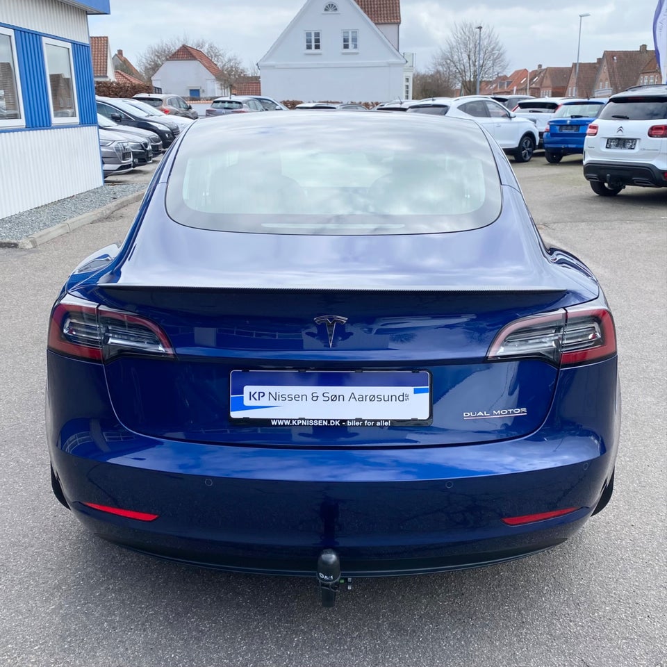 Tesla Model 3 Performance AWD 4d