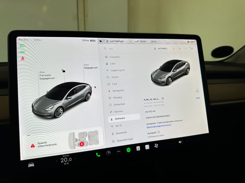 Tesla Model 3 Long Range AWD 4d