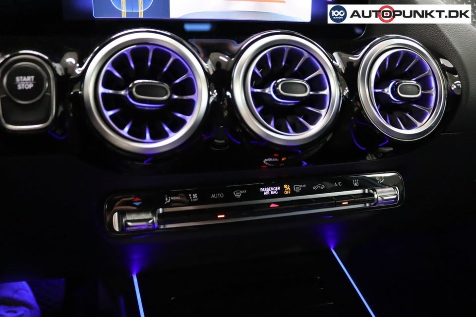 Mercedes EQA300 Progressive 4Matic 5d