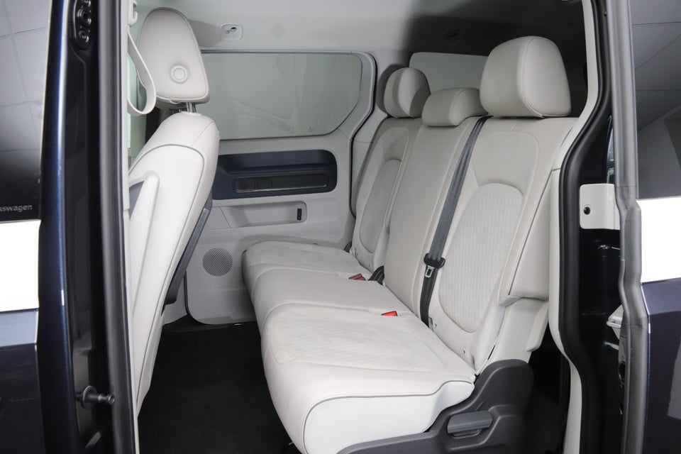 VW ID.Buzz 77 Style SWB 5d