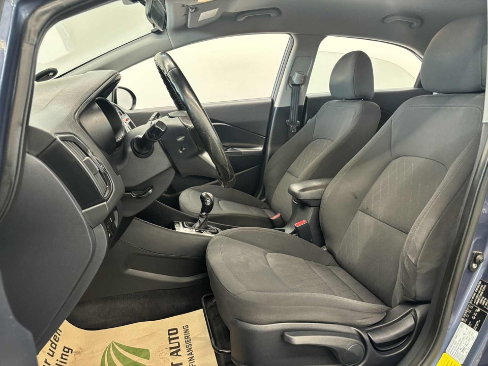 Kia Rio 1,4 CVVT Comfort aut. 5d