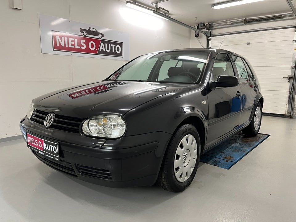 VW Golf IV 1,6 Comfortline aut. 5d