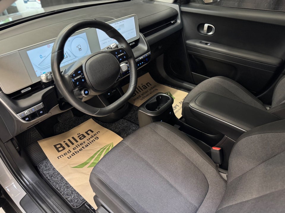 Hyundai Ioniq 5 77 Essential AWD 5d