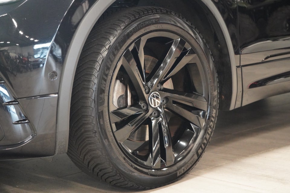 VW Tiguan 1,4 eHybrid R-line DSG Van 5d