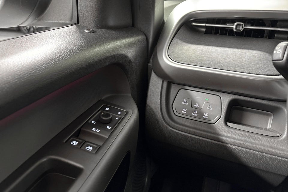 VW ID.Buzz 86 GTX+ 4Motion 6prs LWB 5d