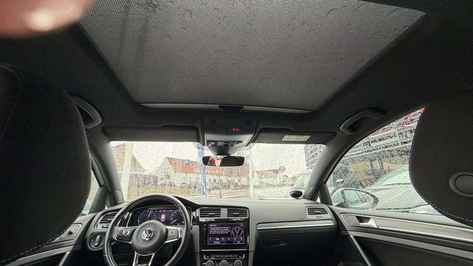 VW Golf VII 1,4 GTE DSG 5d