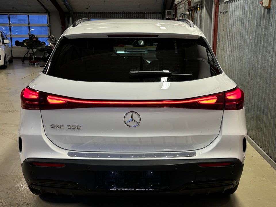 Mercedes EQA250 AMG Line 5d