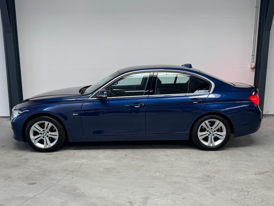 BMW 320i 2,0 Sport Line aut. 4d