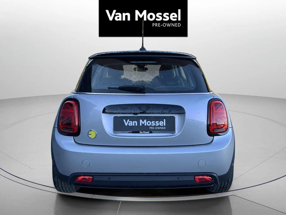 MINI Cooper SE Classic Trim 3d