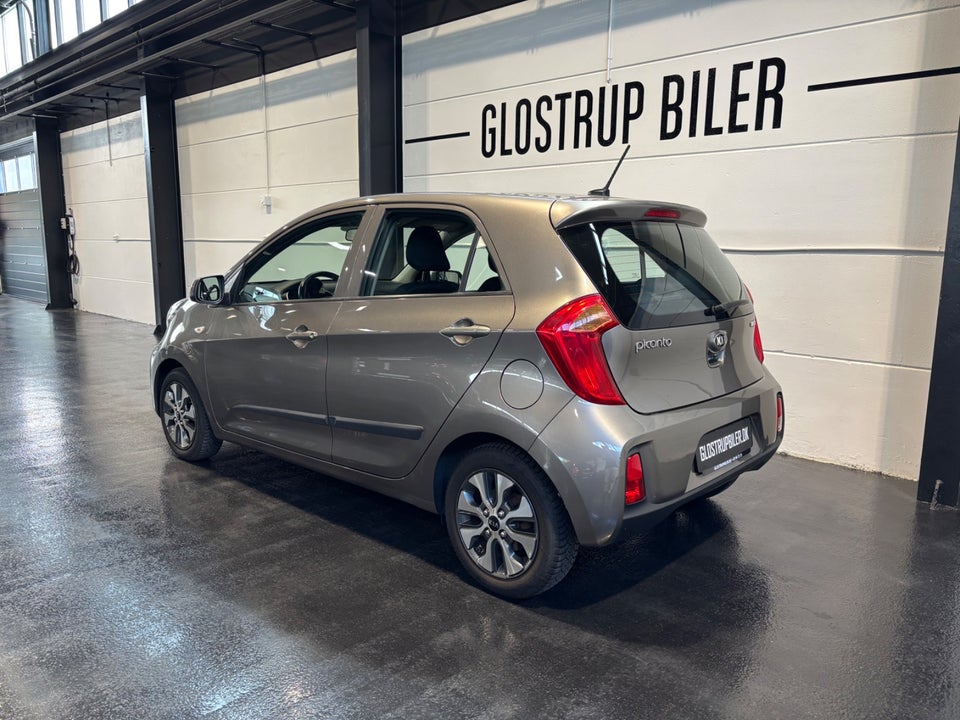 Kia Picanto 1,0 Style Limited 5d