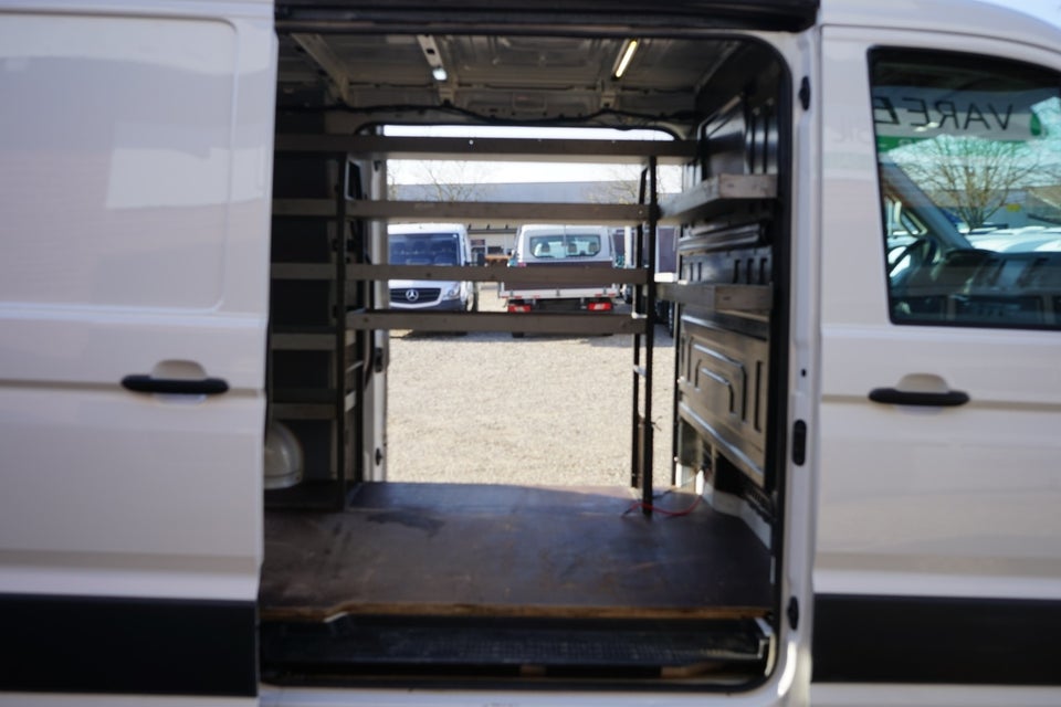 VW Crafter 35 2,0 TDi 140 Kassevogn L3H2