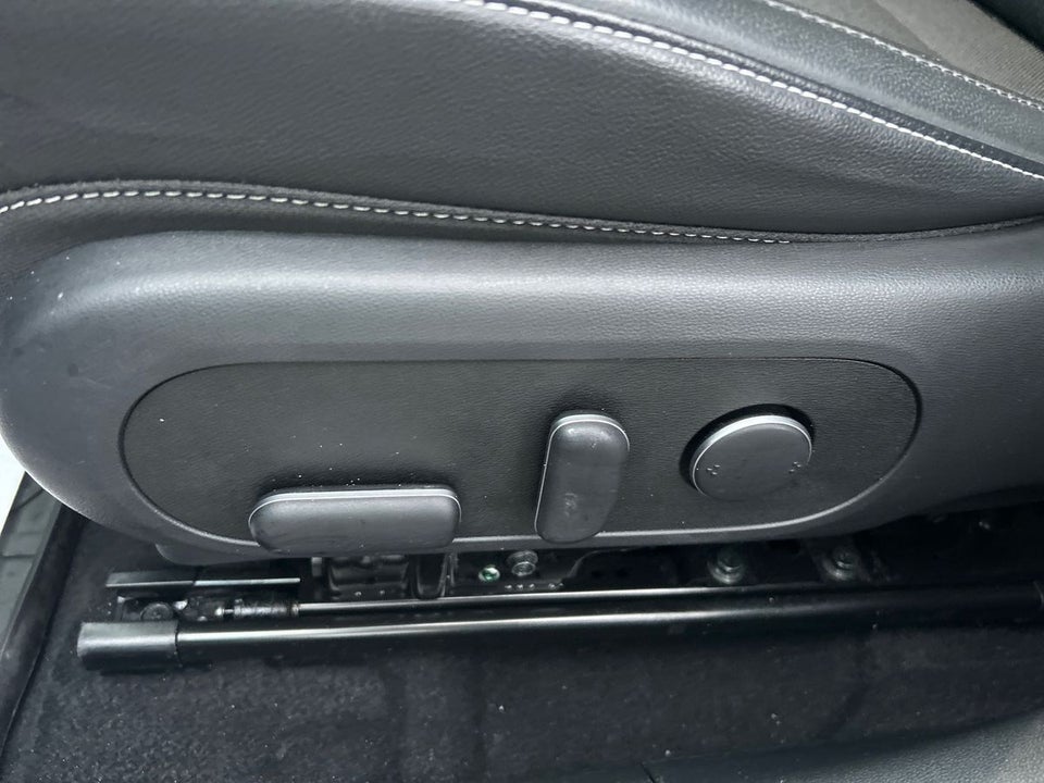 Hyundai Kona 65 EV Ultimate 5d