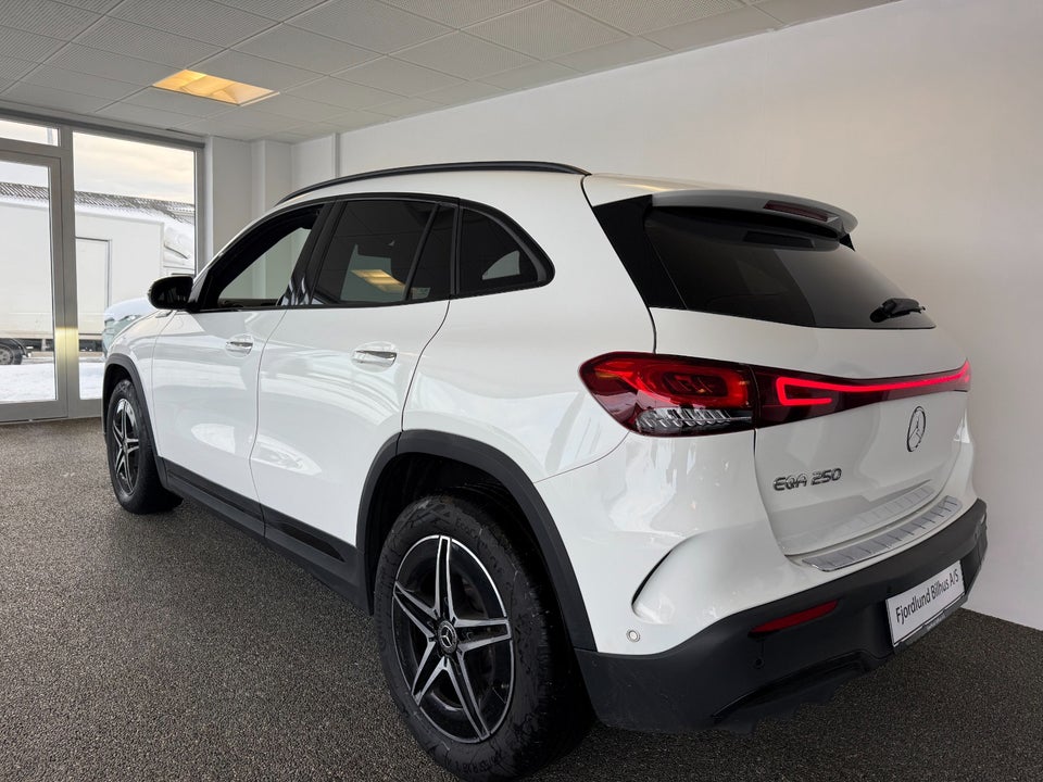 Mercedes EQA250 AMG Line 5d