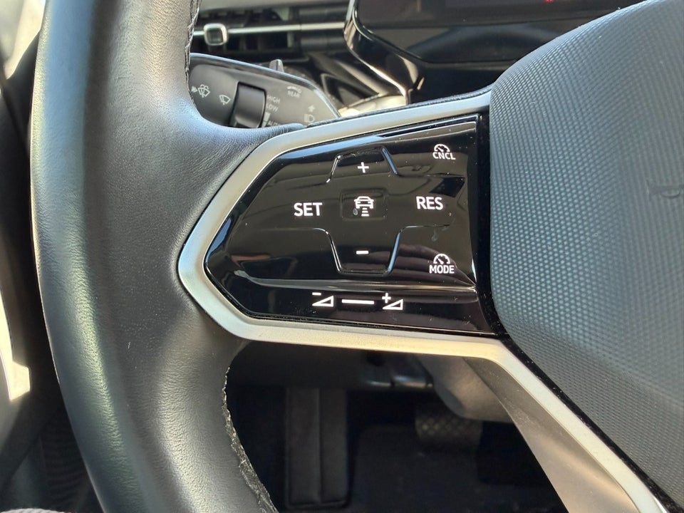 VW ID.Buzz 79 Pro SWB 5d