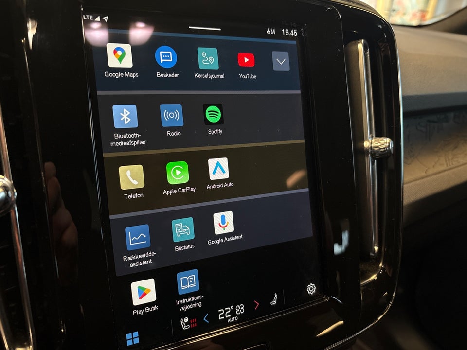 Volvo XC40 ReCharge Extended Range Plus 5d