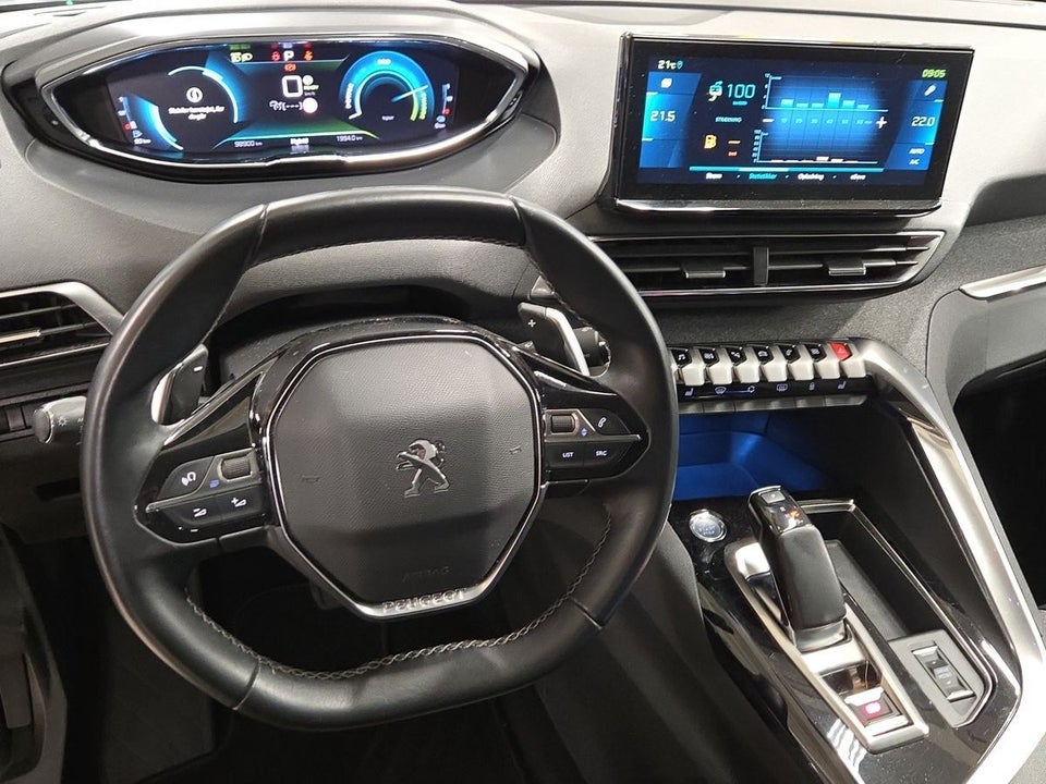 Peugeot 3008 1,6 Hybrid First Selection EAT8 5d