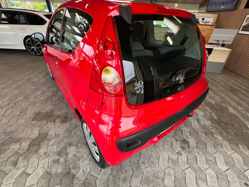 Peugeot 107 1,0 Urban 3d