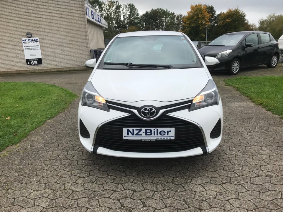Toyota Yaris 1,3 VVT-i T2 5d