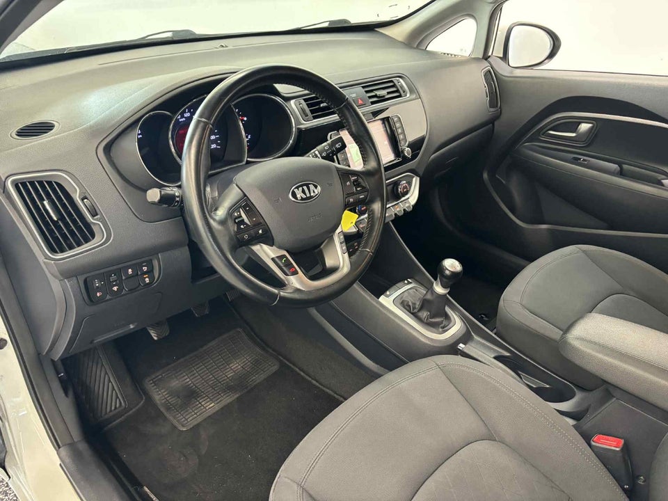 Kia Rio 1,2 CVVT Attraction 5d