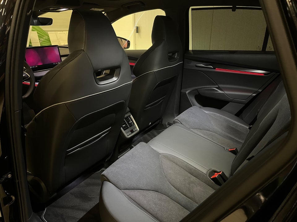 Skoda Enyaq 85x iV Sportline 5d