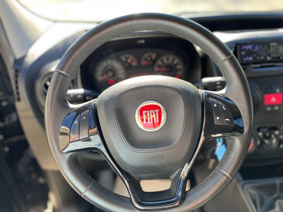 Fiat Fiorino 1,3 MJT 80 Professional Van 5d
