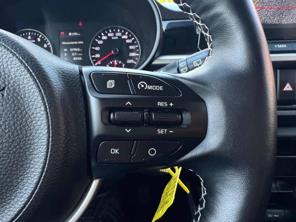 Kia Picanto 1,0 Prestige Upgrade AMT 5d