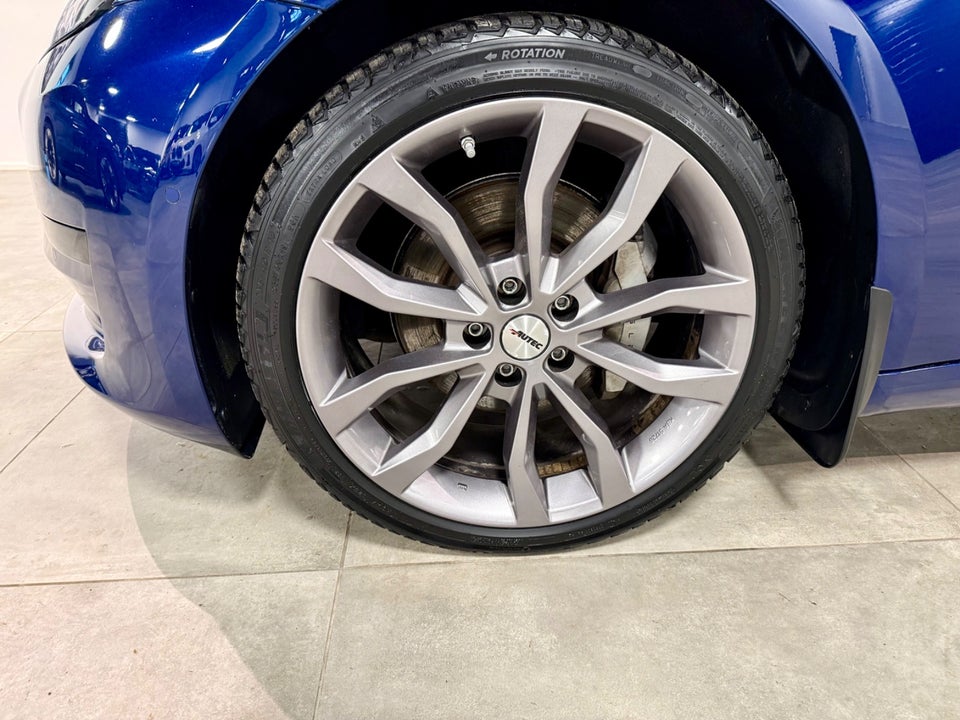 Tesla Model 3 Standard Range+ RWD 4d