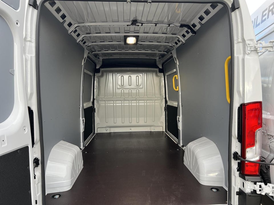 Toyota ProAce Max 2,2 D 180 Comfort Master Kassevogn L3H2 aut.