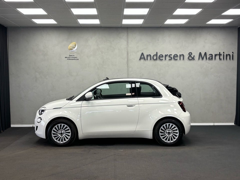 Fiat 500e 42 Icon Cabrio 2d