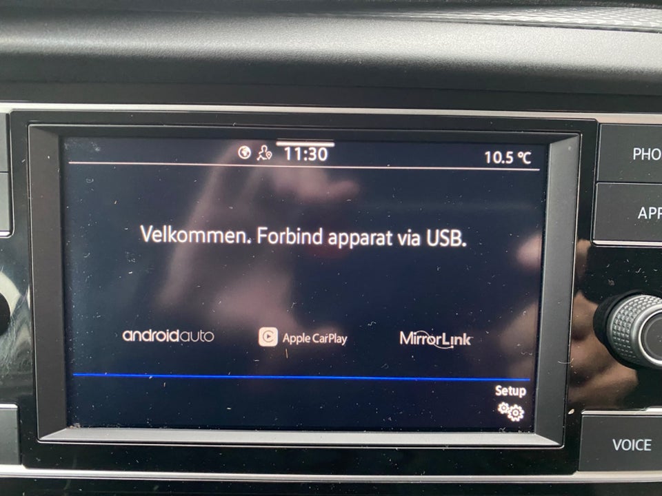 VW Transporter 2,0 TDi 110 Kassevogn lang