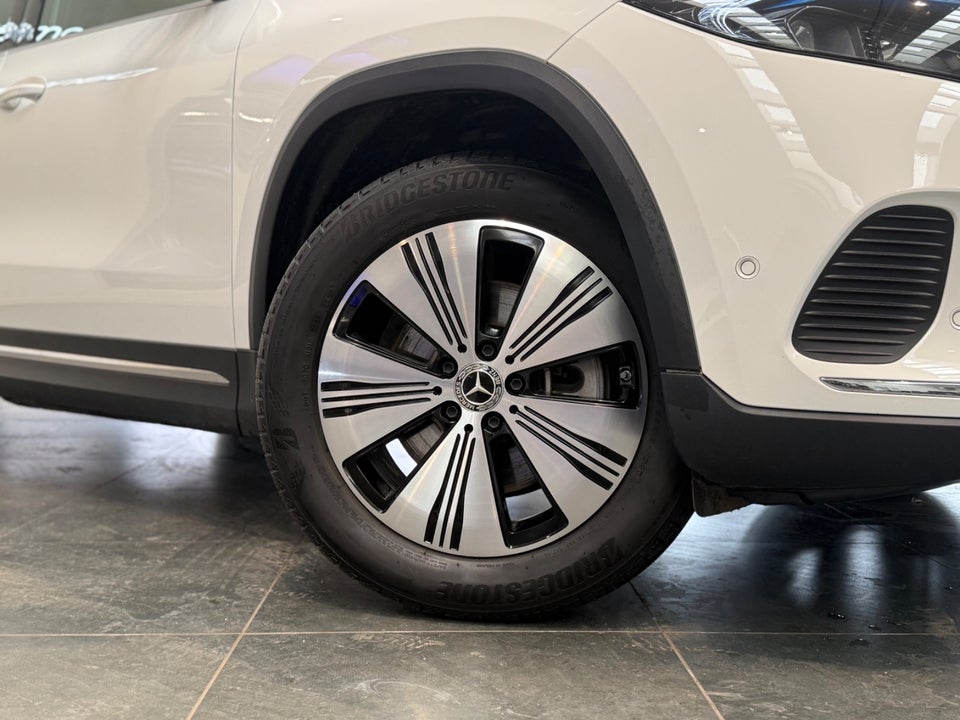 Mercedes EQA250+ Progressive 5d