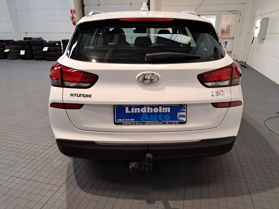 Hyundai i30 1,0 T-GDi Life Komfort stc. 5d