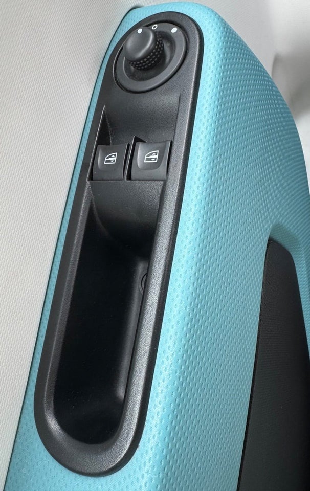 Renault Twingo 1,0 SCe 70 Authentique 5d