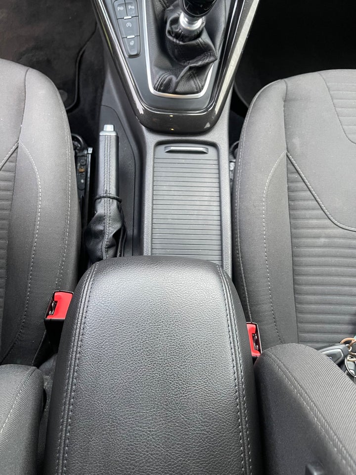 Ford Focus 1,0 SCTi 125 Business 5d