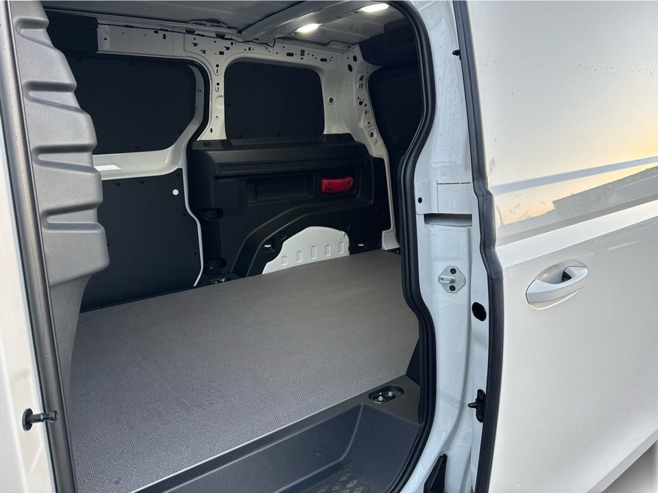 VW ID.Buzz 79 Cargo Pro+ 4Motion