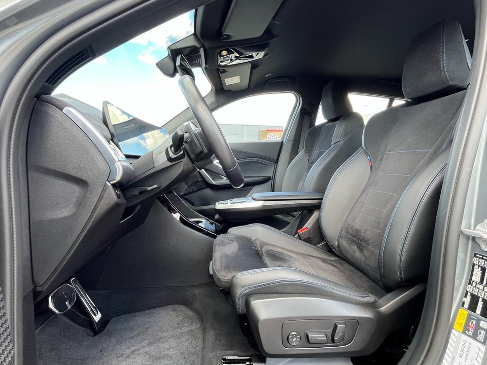BMW iX2 xDrive30 M-Sport 5d