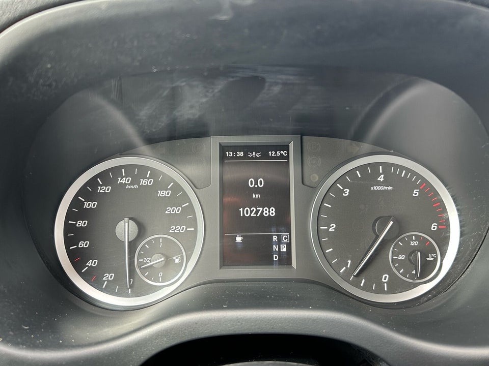 Mercedes Vito 114 2,0 CDi Kassevogn aut. L RWD
