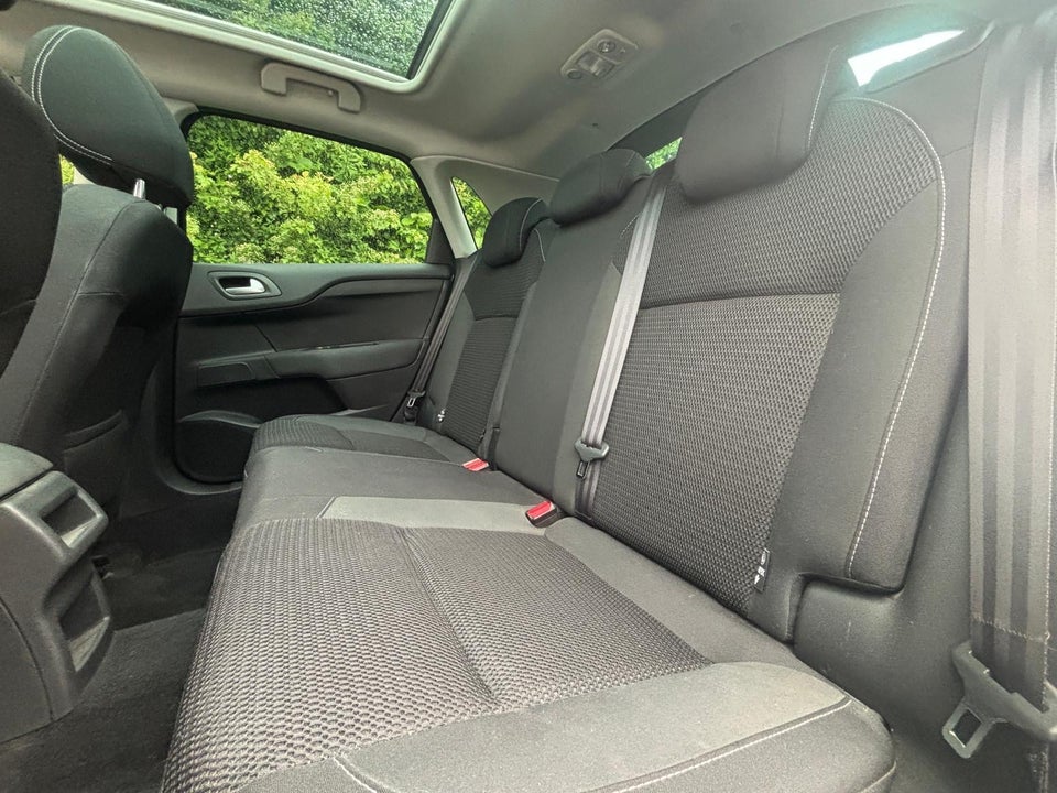 Citroën C4 1,2 PureTech 130 Feel 5d