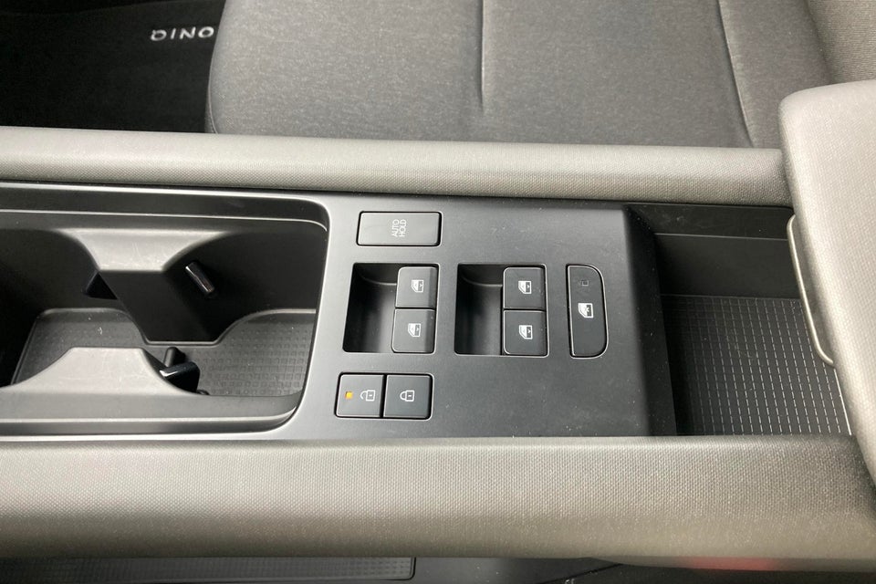 Hyundai Ioniq 6 77 Essential 4d