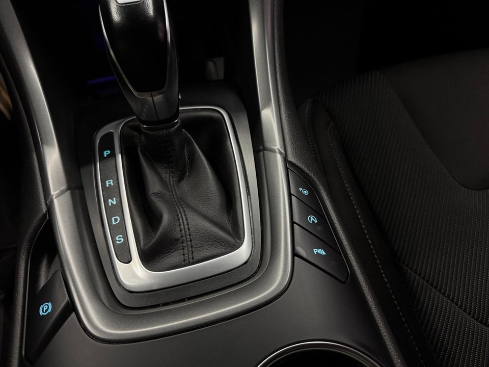 Ford Mondeo 2,0 TDCi 150 Titanium aut. 5d