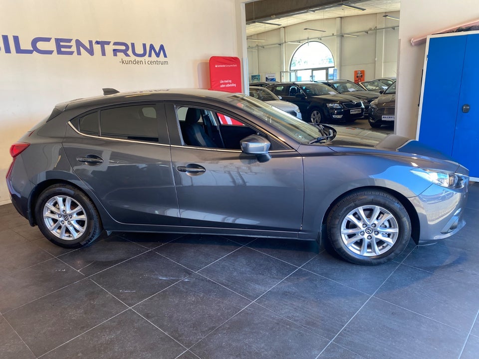 Mazda 3 2,0 SkyActiv-G 120 Vision 5d
