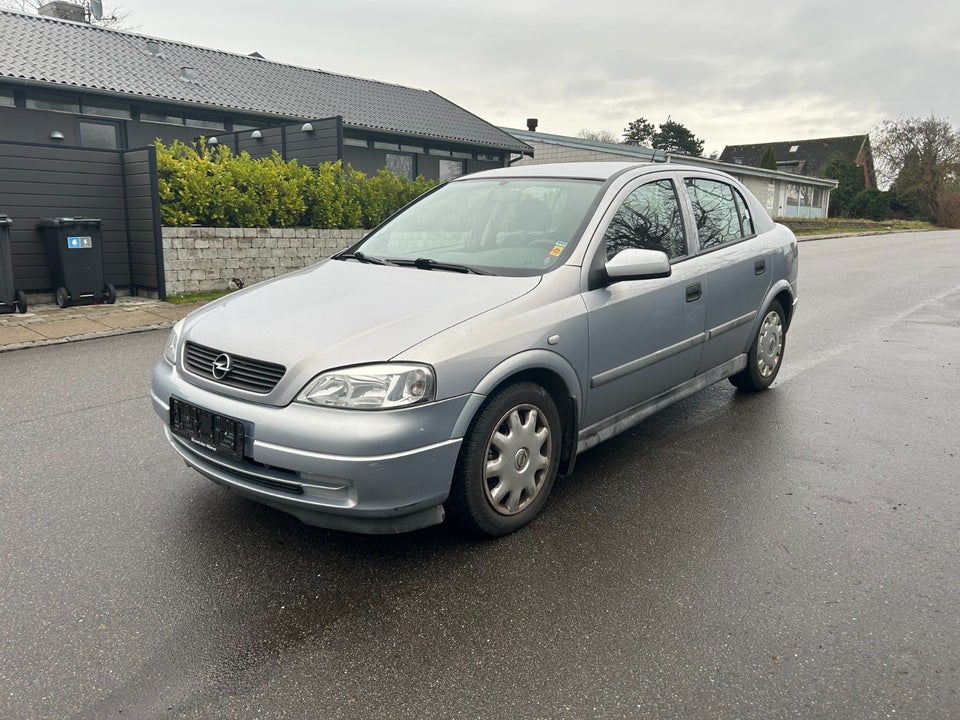 Opel Astra 1,6 GLX 5d